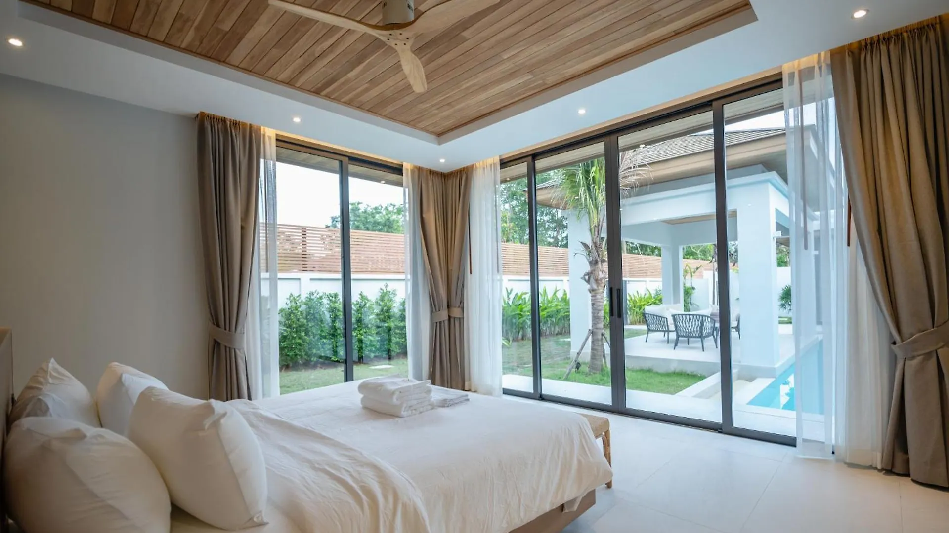 Mouana Breeze Mai Khao 4-Bedroom Pool Villa 9918