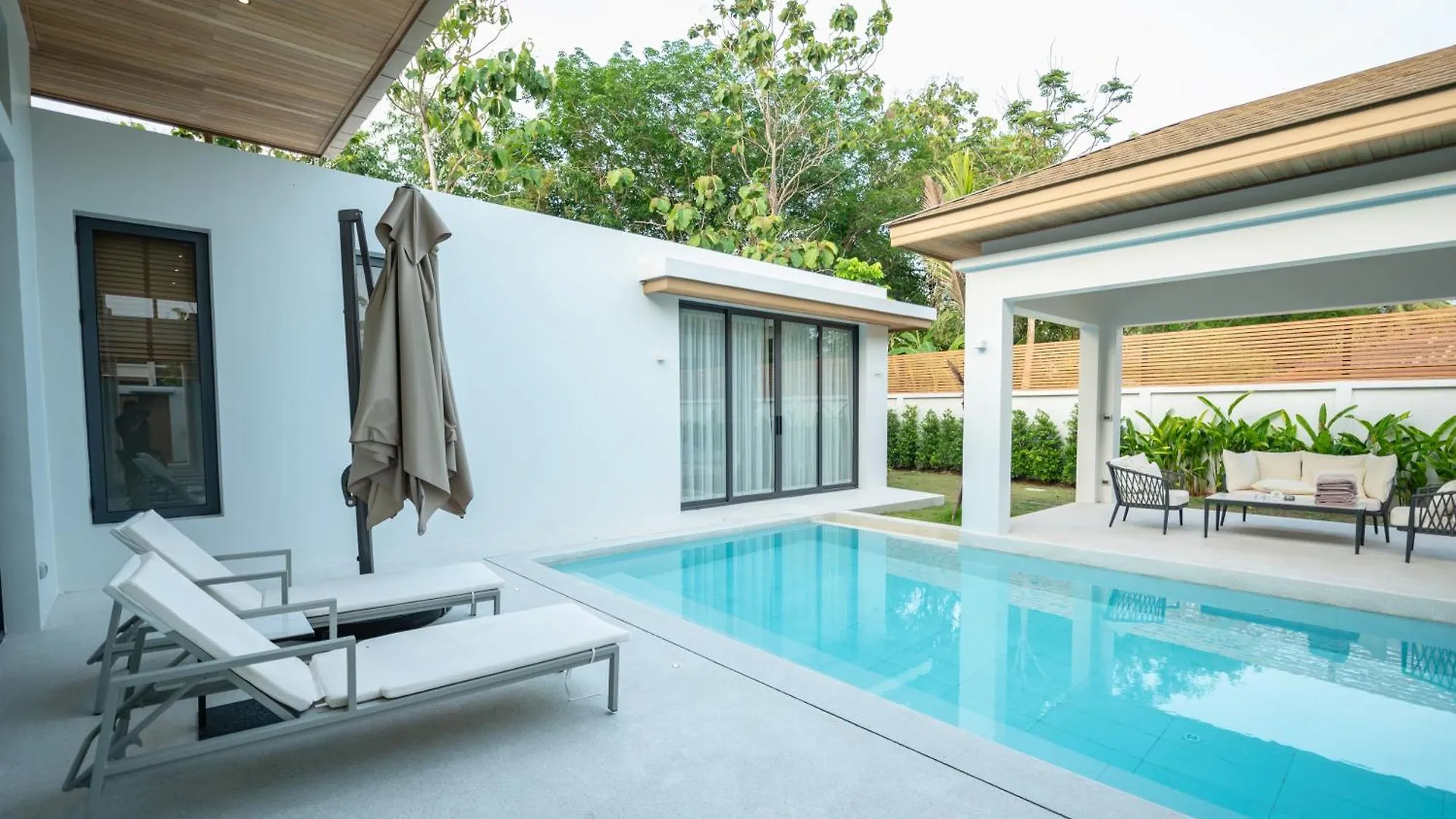 Mouana Breeze Mai Khao 4-Bedroom Pool Villa 9918 Thailand