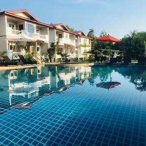 Maikhao Hotel